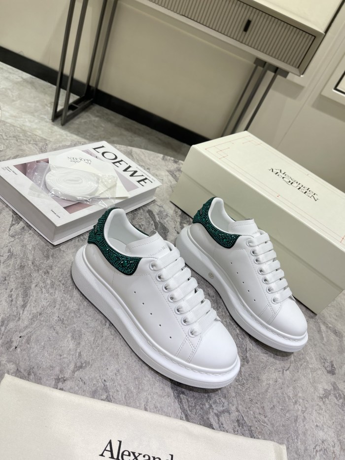 1:1 quality version Shoe Tail Rhinestone Monogram Sneakers 16 colors