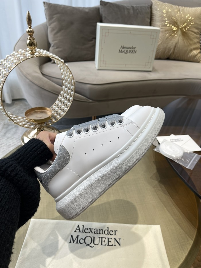 1:1 quality version Shoes Tail Sequins Heightened White Shoes 4 colors