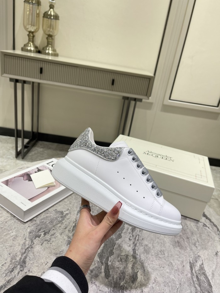 1:1 quality version Shoes Tail Sequins Heightened White Shoes 4 colors
