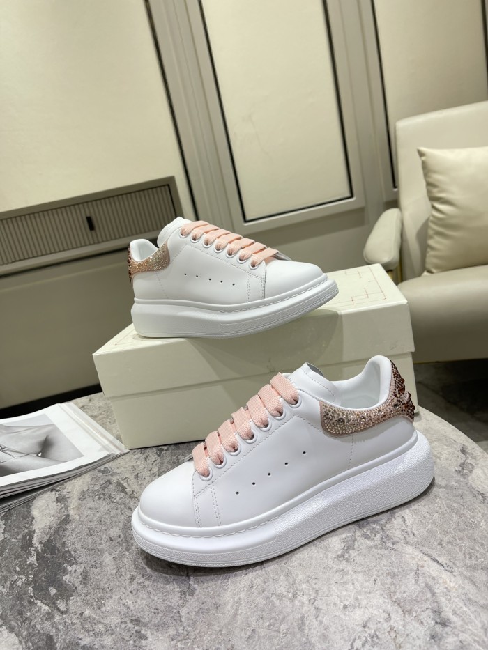 1:1 quality version Gradient Colorblocking Drill Tail Letter Print White Shoes 3 colors