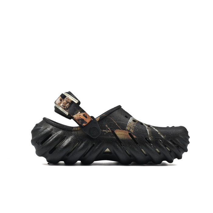 27897360 Beach Hole Shoes 2 colors