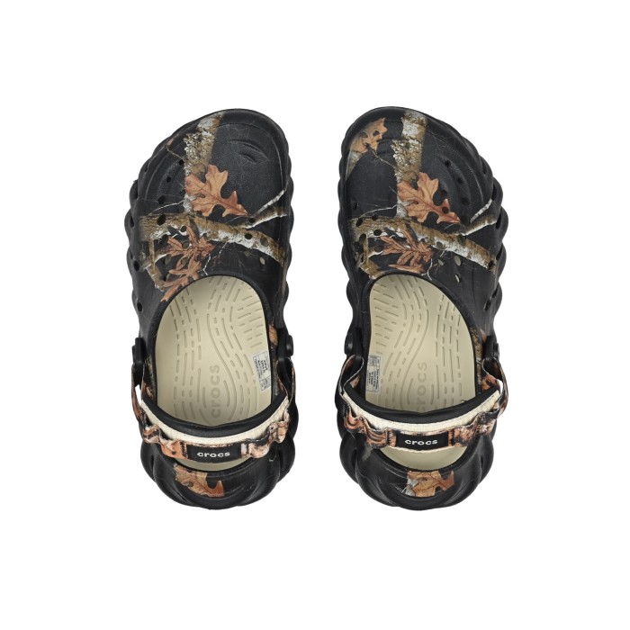 27897360 Beach Hole Shoes 2 colors