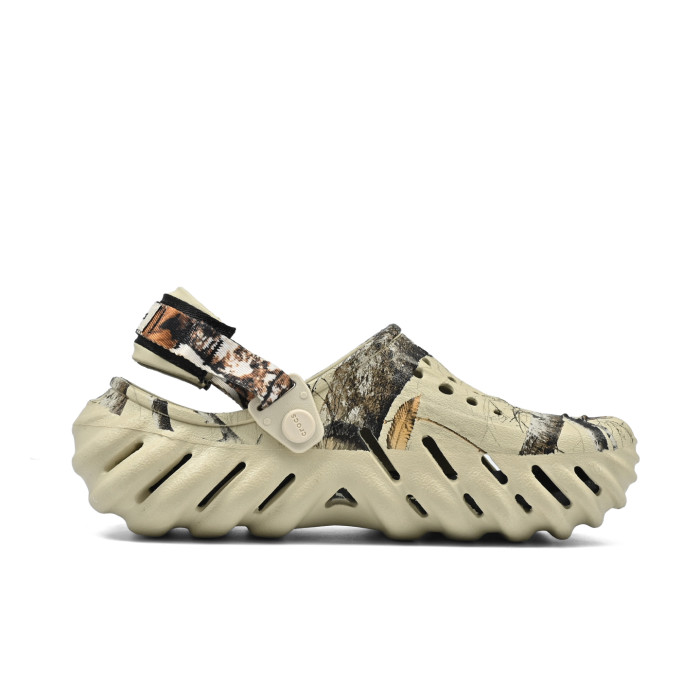 27897360 Beach Hole Shoes 2 colors