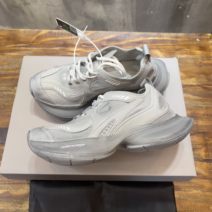 1:1 quality version Loop Road Circuit Series Low Top Retro Running Shoes 8 colors