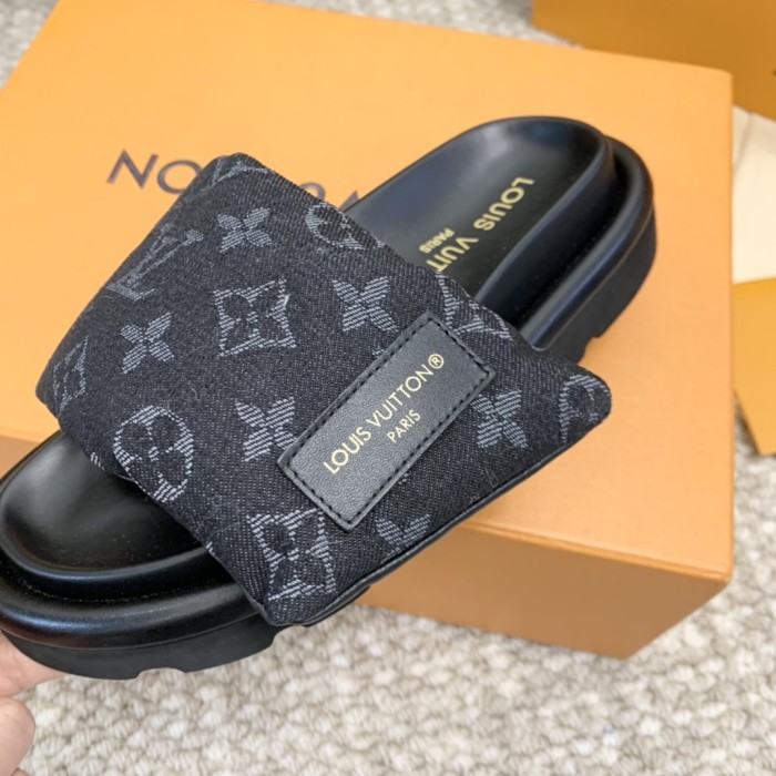 1:1 quality version 27984727 Down Velcro Sandals 5 colors