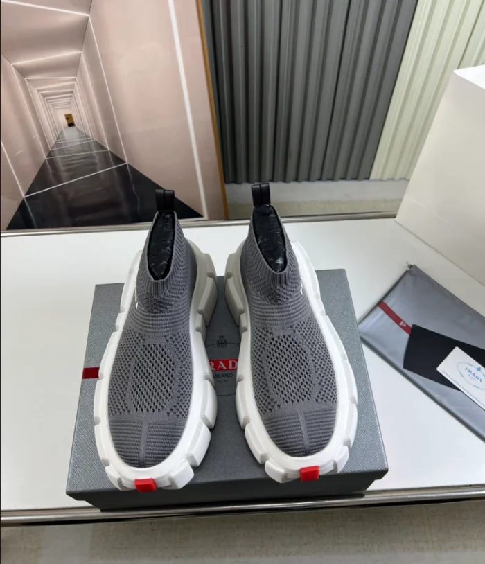 PR@DA@ SNEAKERS   PRD077