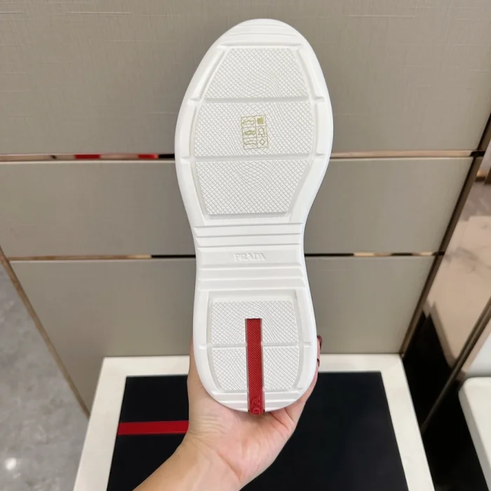PR@DA@ SNEAKERS   PRD071