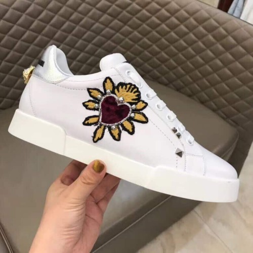 DOLCE    G@BB@N@ SNEAKERS PORTOFINO IN VITELLO NAPPATO CON PATCH   DG23