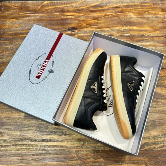 PR@DA@ DOWNTOWN NAPPA LEATHER SNEAKERS   PRD031