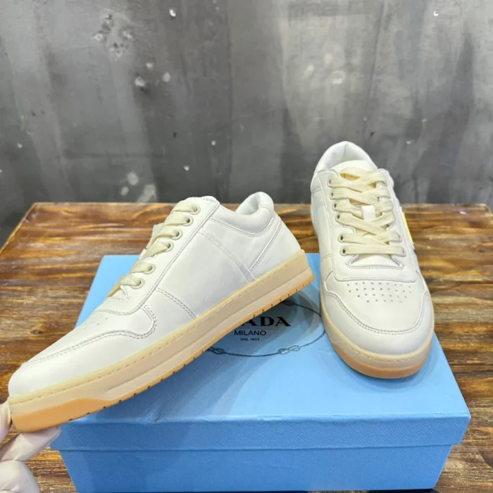 PR@DA@ DOWNTOWN NAPPA LEATHER SNEAKERS   PRD030