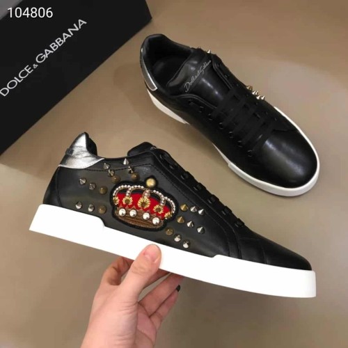 DOLCE    G@BB@N@ CALFSKIN PORTOFINO SNEAKERS WITH PATCH   DG1