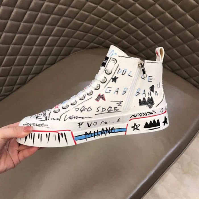DOLCE AND  G@BB@N@ HAND-PAINTED GRAFFITI CANVAS PORTOFINO LIGHT MID-TOP SNEAKERS    DG111