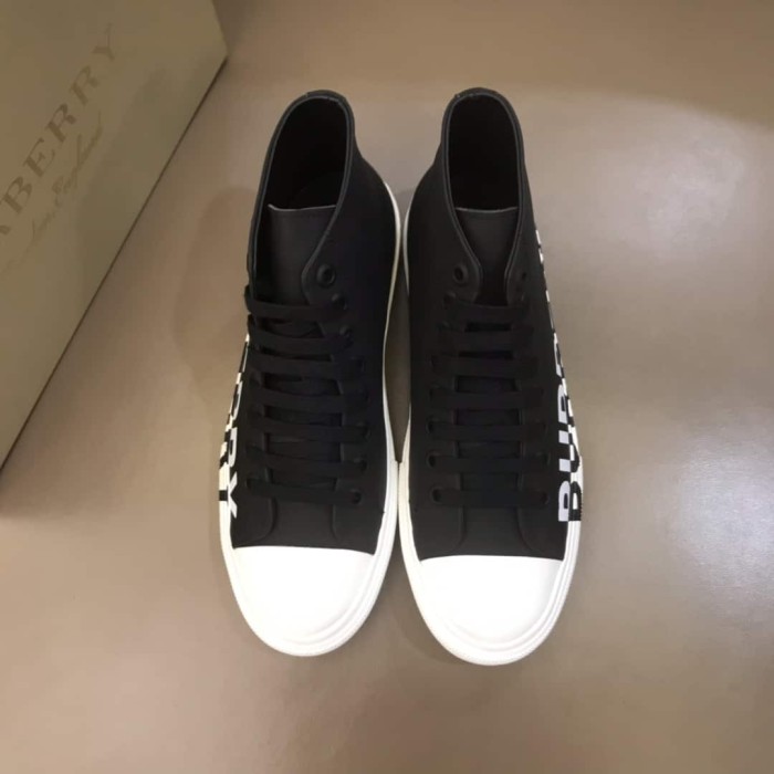 BURB5RRY LOGO PRINT GABARDINE HIGH-TOP SNEAKERS   BBR31