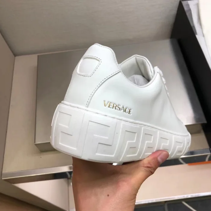 VERS@CE GRECA LOW TOP SNEAKERS   VS58