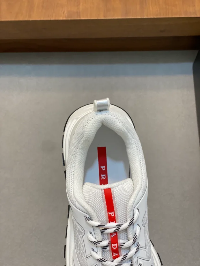 PR@DA@ SNEAKERS   PRD051