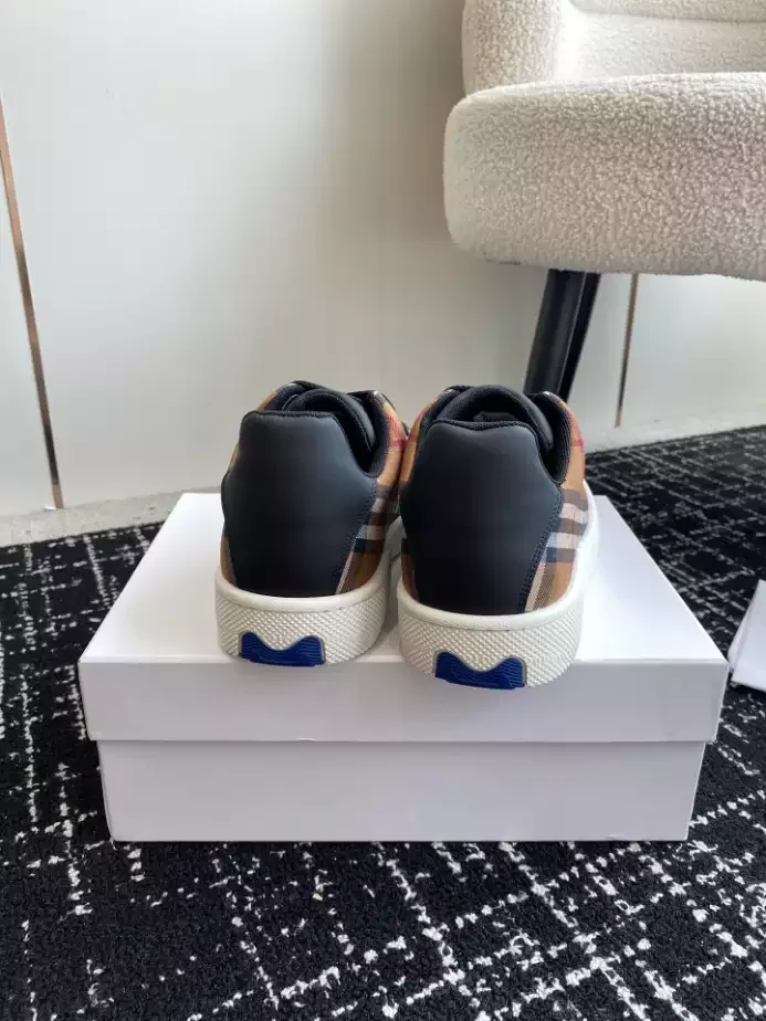 BURB5RRY RANGLETON CHECK SNEAKERS   BBR102