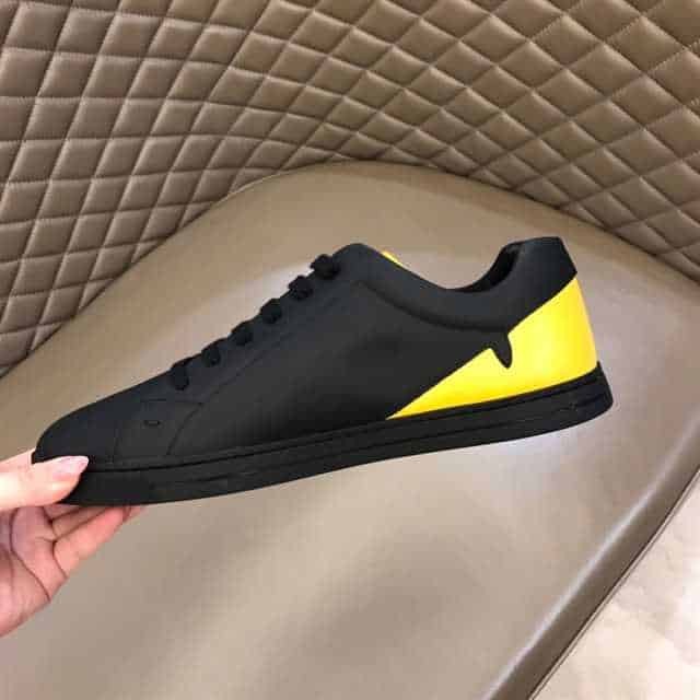 FEND1 CORNER BUGS LOW-TOP SNEAKERS   FD08