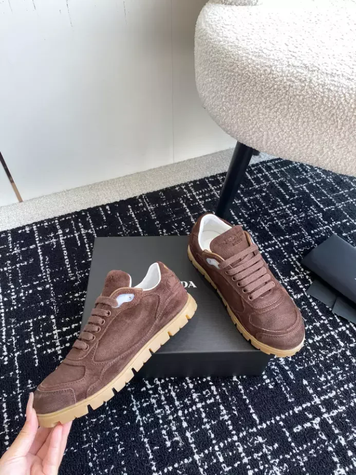 PR@DA@ TRAIL FADED SUEDE SNEAKERS IN DARK BROWN- PRD079