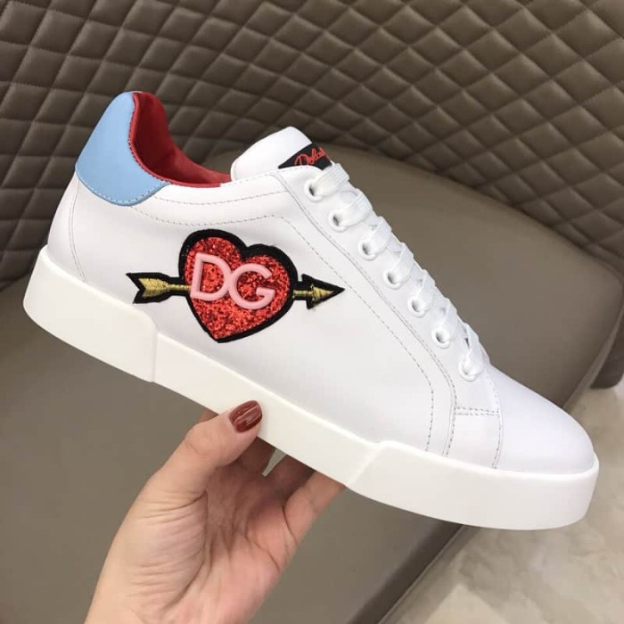DOLCE    G@BB@N@ WHITE HEART SNEAKERS   DG31