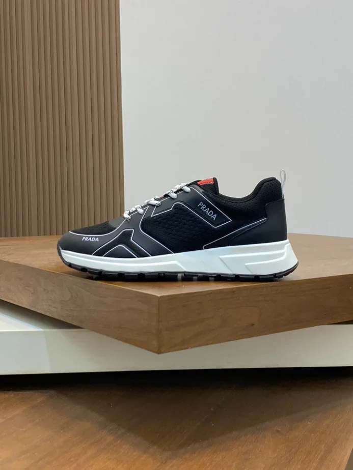 PR@DA@ SNEAKERS   PRD050