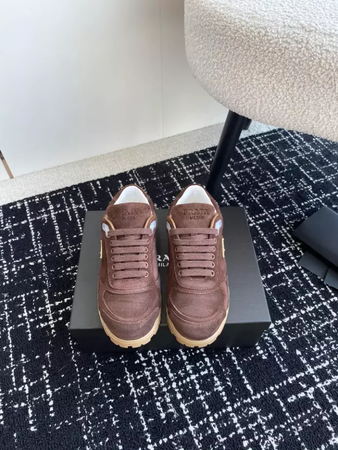 PR@DA@ TRAIL FADED SUEDE SNEAKERS IN DARK BROWN- PRD079