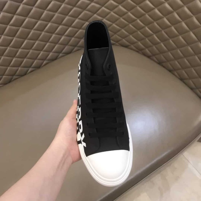 BURB5RRY LOGO PRINT GABARDINE HIGH-TOP SNEAKERS   BBR31