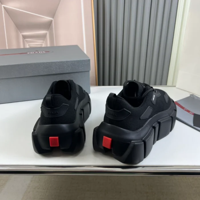 PR@DA@ SNEAKERS   PRD075