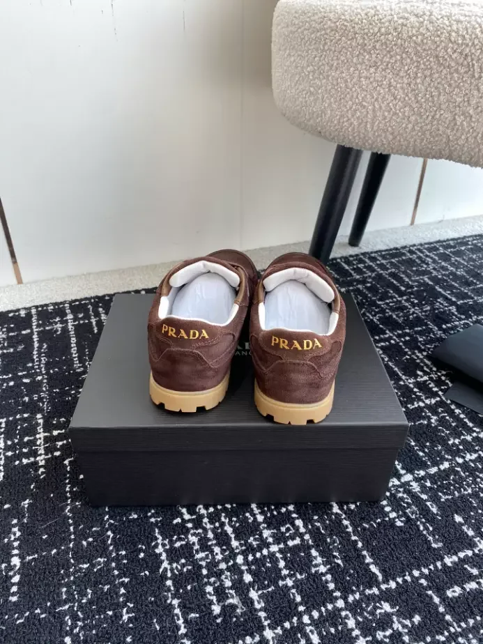 PR@DA@ TRAIL FADED SUEDE SNEAKERS IN DARK BROWN- PRD079