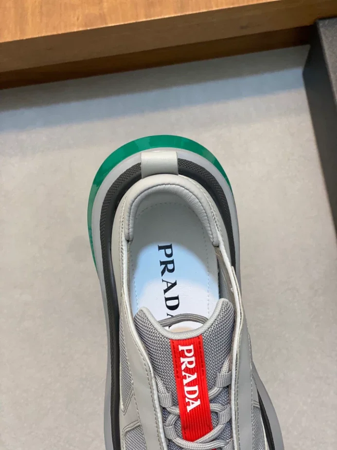 PR@DA@ SNEAKERS   PRD057