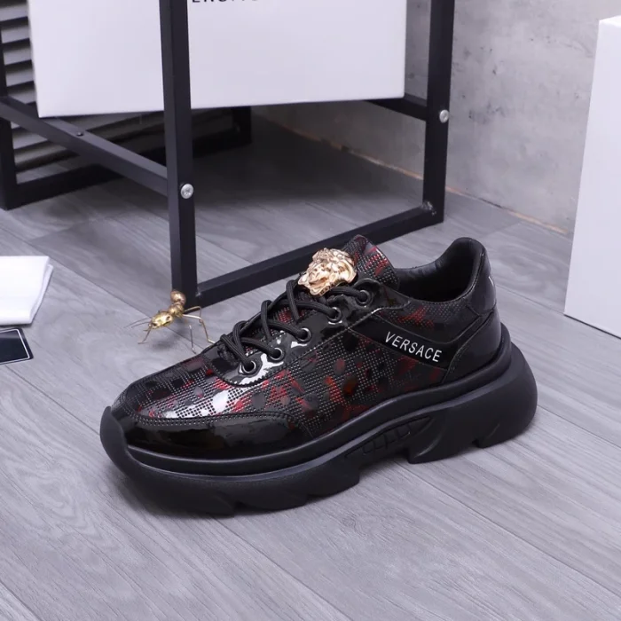 VERS@CE SNEAKERS   VS70