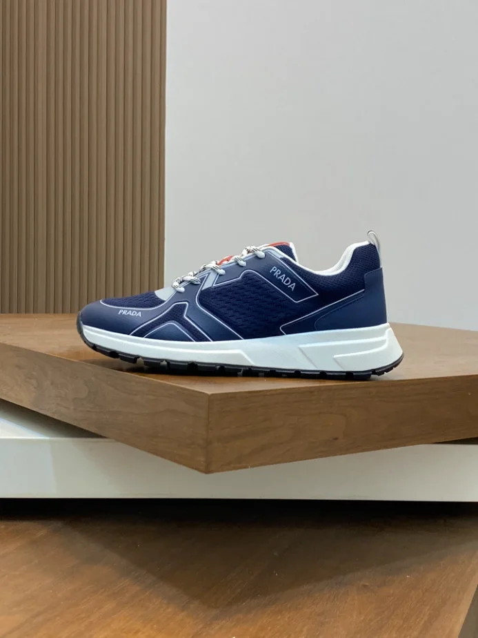 PR@DA@ SNEAKERS   PRD052