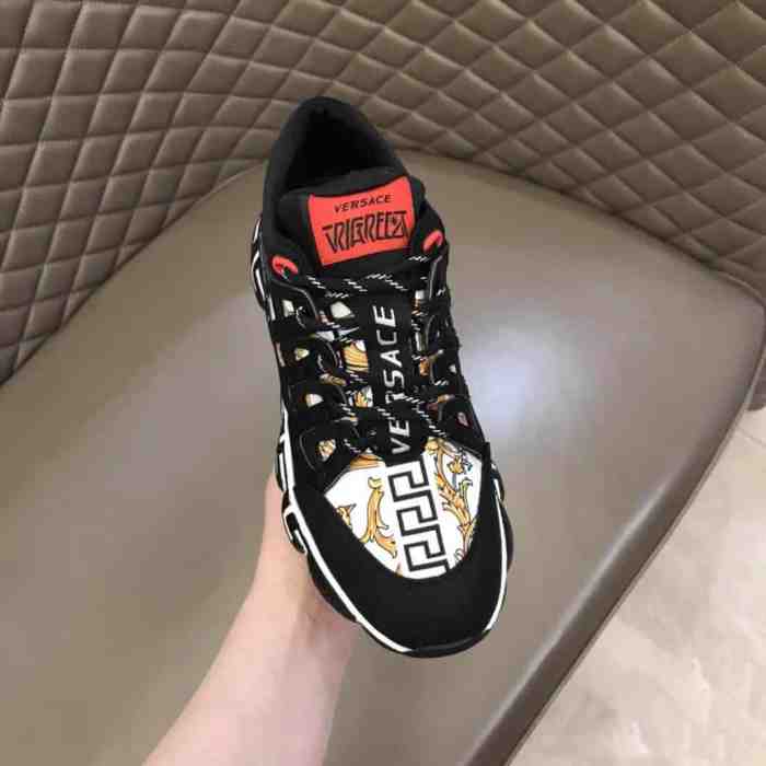 VERS@CE CHAIN REACTION SNEAKER   VS42