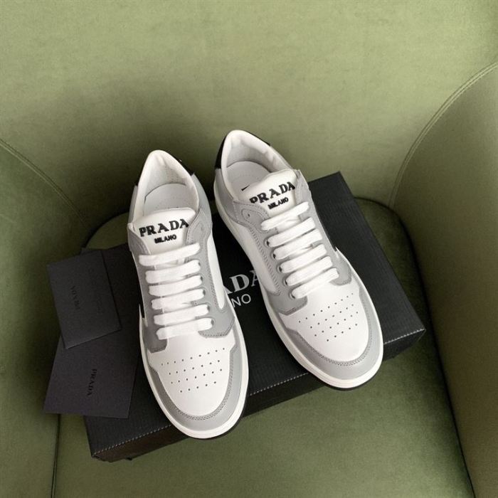 PR@DA@ DISTRICT SNEAKER WHITE GRAY   PRD090