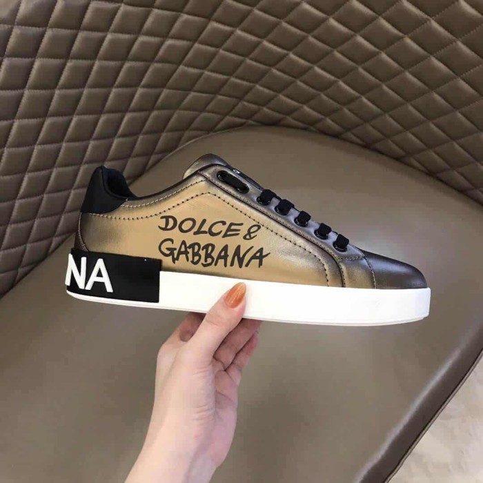 DOLCE AND  G@BB@N@ LOGO PRINT POSITANO LEATHER SNEAKERS   DG95