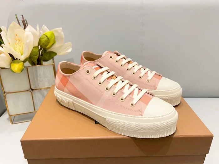 BURB5RRY CHECK COTTON SNEAKERS   BBR128