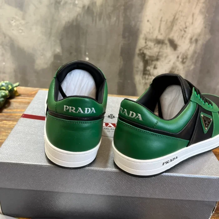 PR@DA@ DOWNTOWN LEATHER SNEAKERS GREEN   PRD092