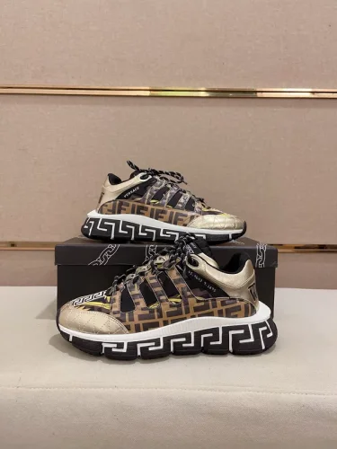 VERS@CE TRIGRECA SNEAKERS   VS69