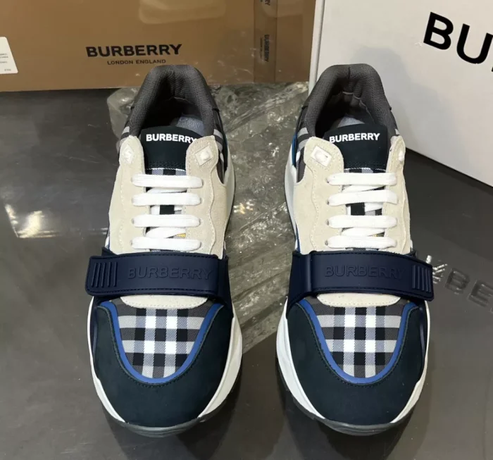 BURB5RRY VINTAGE CHECK SNEAKERS   BBR111