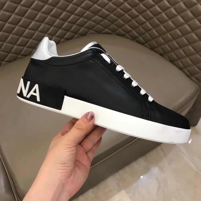 DOLCE    G@BB@N@ CALFSKIN NAPPA PORTOFINO SNEAKERS   DG25
