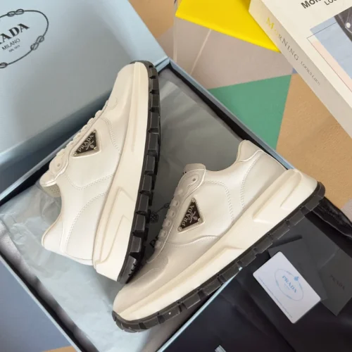 PR@DA@ PRAX 01 RE-NYLON SNEAKERS   PRD069