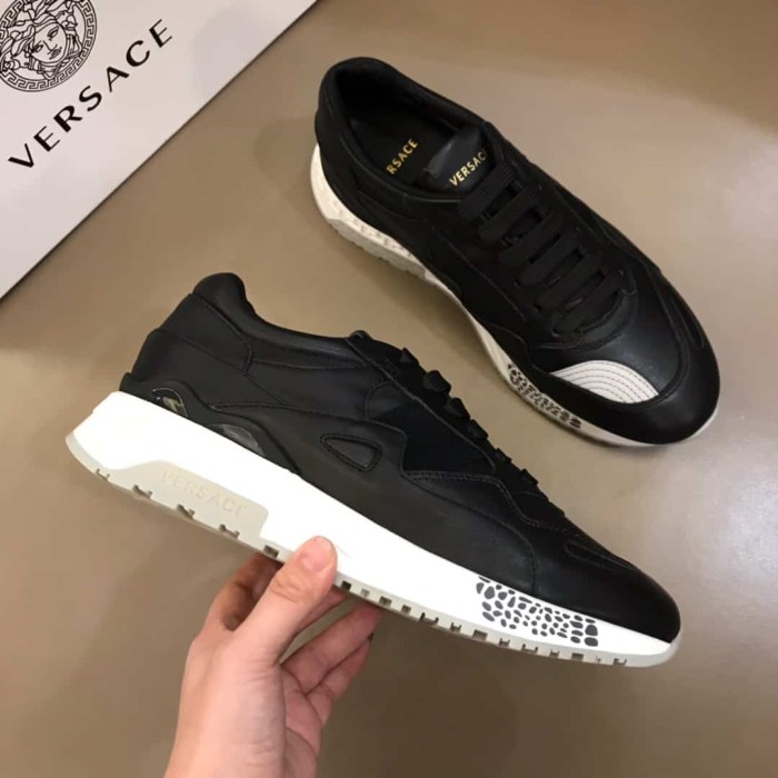 VERS@CE BLACK RUNNER SNEAKERS   VS18