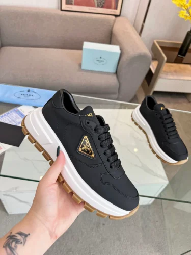 PRAX 01 DELAV SUEDE AND RE-NYLON SNEAKERS   PRD047