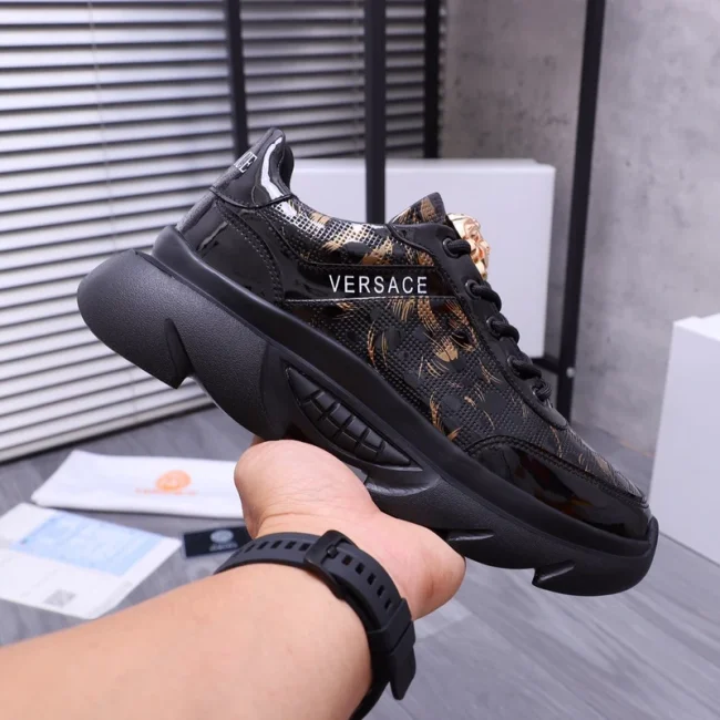 VERS@CE SNEAKERS   VS72