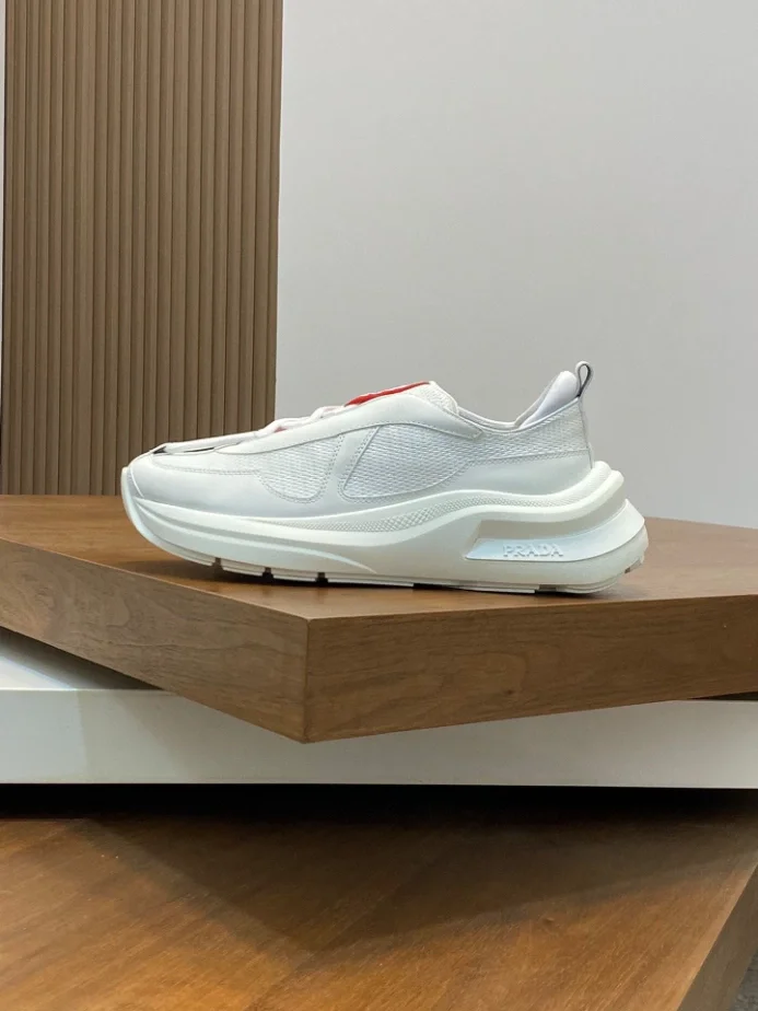 PR@DA@ SNEAKERS   PRD056