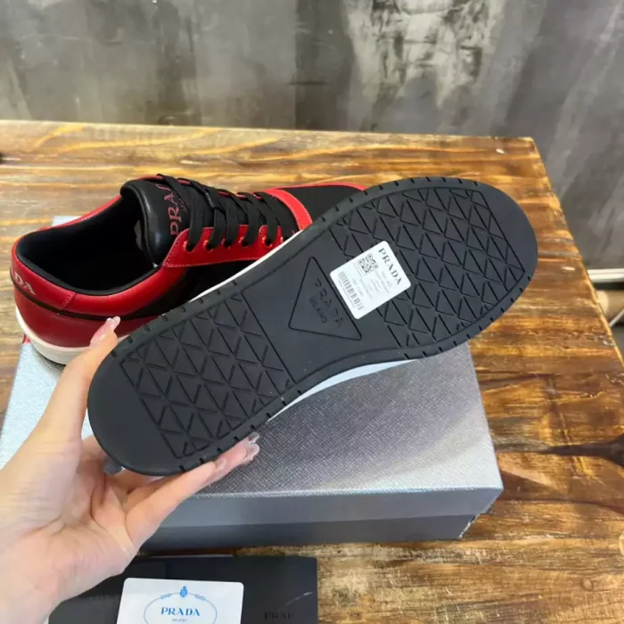 PR@DA@ DOWNTOWN LEATHER SNEAKERS RED   PRD093