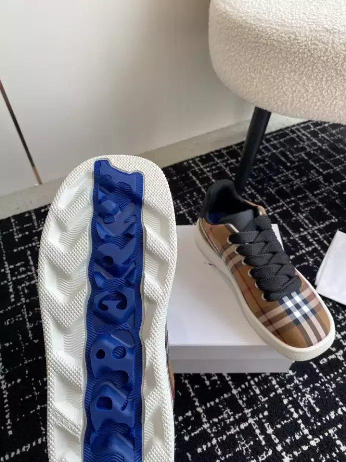 BURB5RRY RANGLETON CHECK SNEAKERS   BBR102