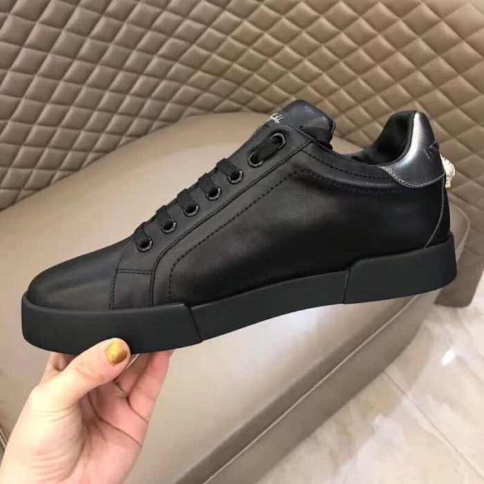 DOLCE    G@BB@N@ SNEAKERS PORTOFINO IN VITELLO NAPPATO CON PATCH   DG022
