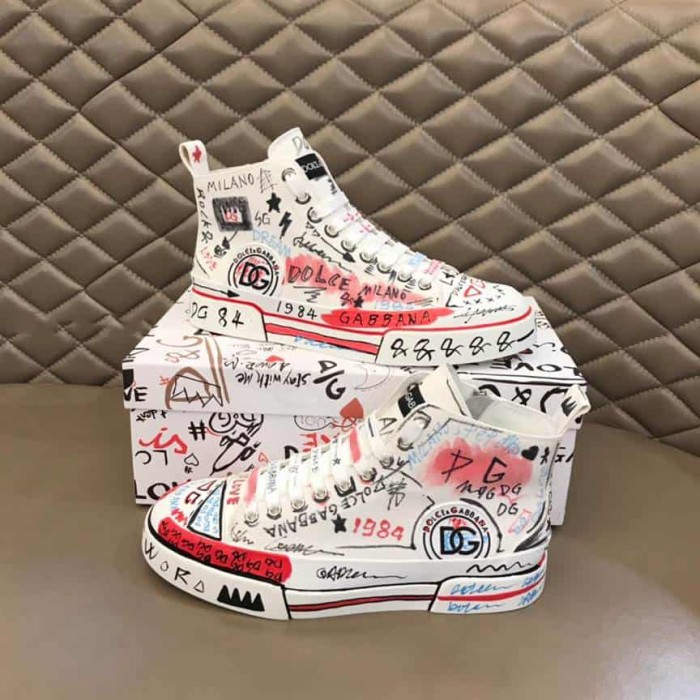 DOLCE AND  G@BB@N@ HAND-PAINTED GRAFFITI CANVAS PORTOFINO LIGHT MID-TOP SNEAKERS    DG111