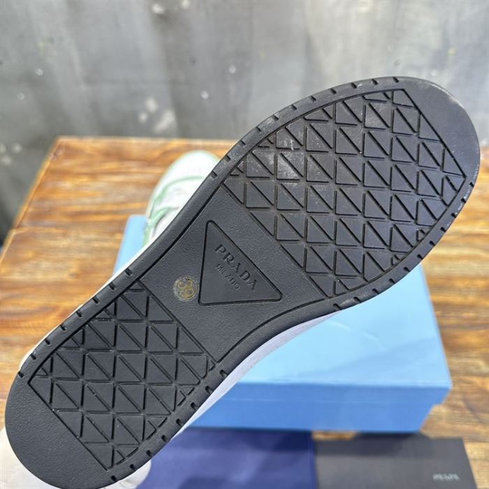 PR@DA@ DOWNTOWN LEATHER SNEAKERS   PRD088