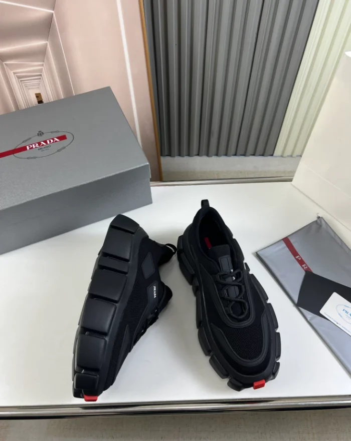PR@DA@ SNEAKERS   PRD075